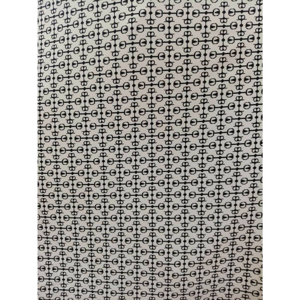 ผ้าไหมอิตาลีพิมพ์ลายขขาวดำ มีหลายลาย หน้ากว้าง 58" เนื้อผ้าพลิ้ว เย็นใส่สบาย ขนาด 1 เมตร พร้อมส่ง